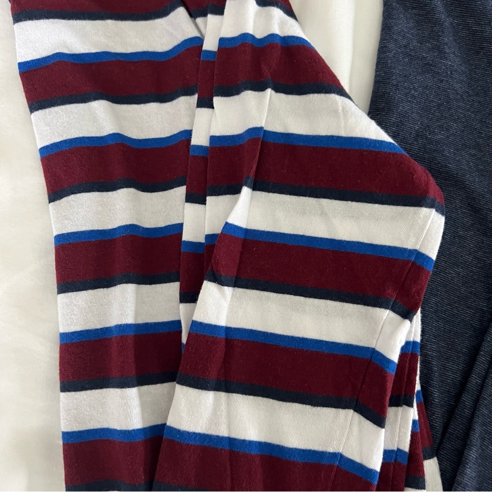 The Children’s Place, 3 long sleeve t-shirts, size small (5/6) - Picture 3 of 3